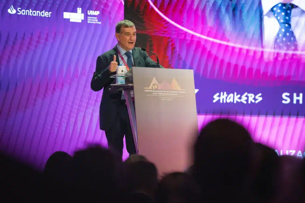 Ametic Marca la Hoja de Ruta del secteur tic español 1