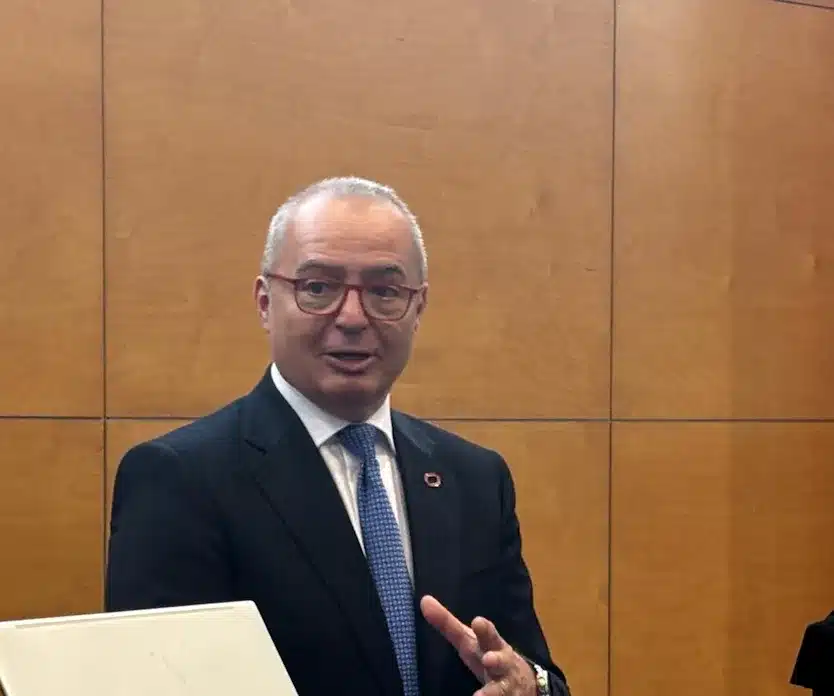 Mike Sicilia, PDG d'Oracle : « L'IA est en train de transformer la productivité pour atteindre des coûts inimaginables » 1