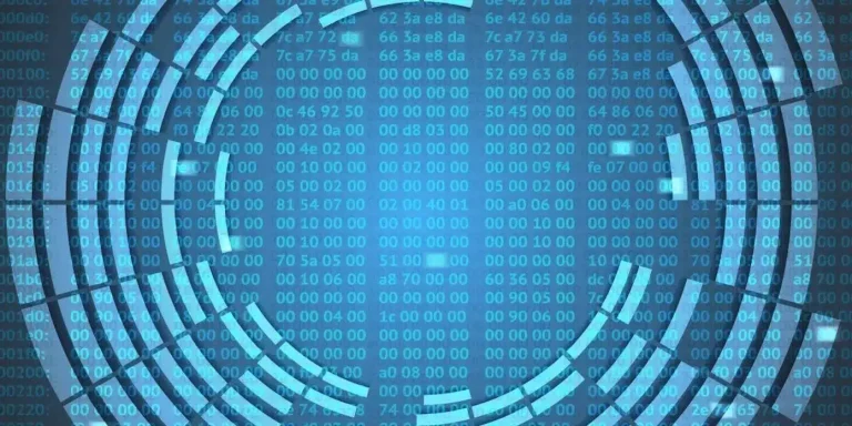 Les 91 % des entreprises fonctionnent avec des SOC hybrides ou externes