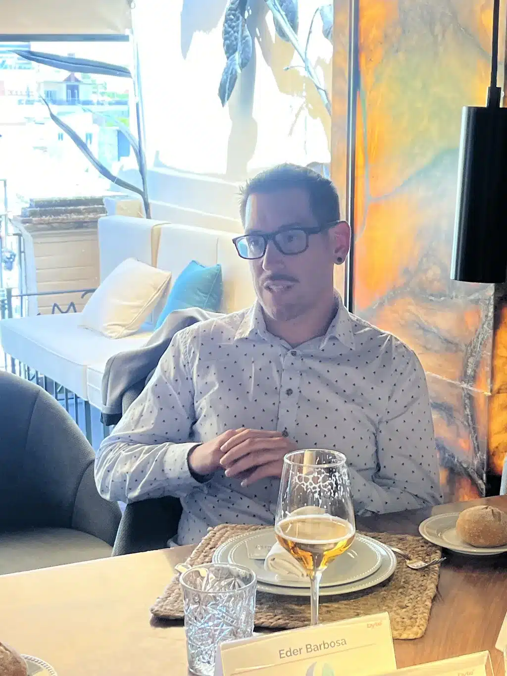 Le RSSI avant le retour à l'application de Zero-Trust 6 Eder Barbosa, responsable du milieu de travail moderne et de la sécurité chez H&K