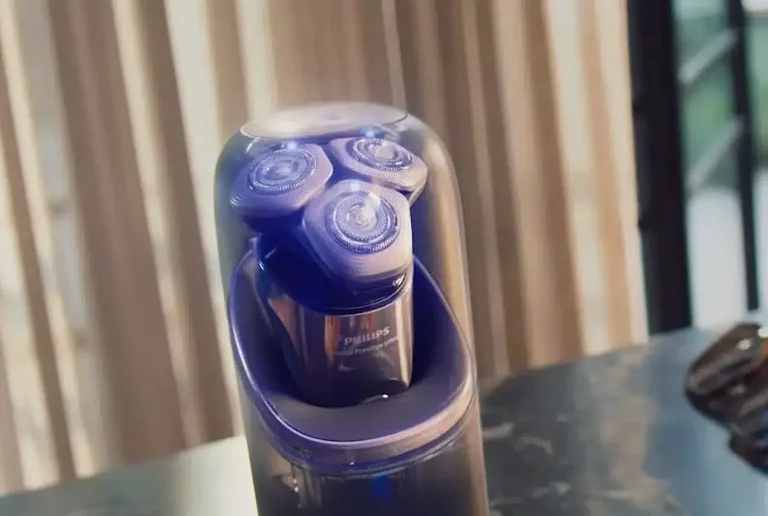Philips i9000 Prestige Ultra : sécurisé et purifié