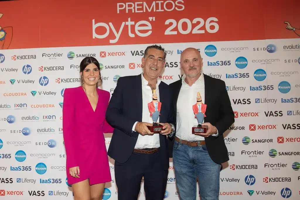 V-Valley et Unikal : Premio Impacto Transformador del Ecosistema Tecnológico