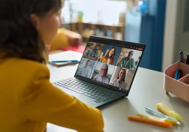 HP EliteBook X G2i : IA pour améliorer la charge de travail