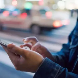 4 opérateurs peuvent fournir des services mobiles par satellite
